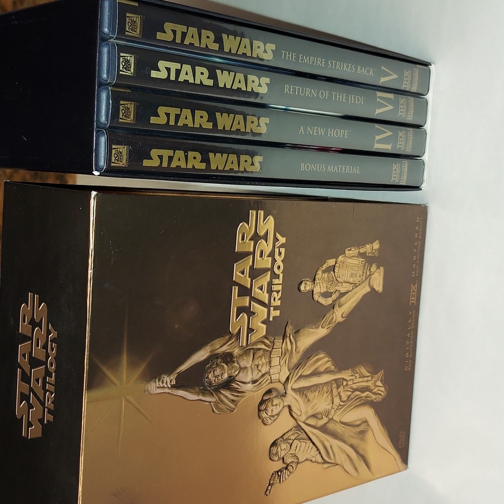 Star Wars Trilogy Box Set DVD (4)
